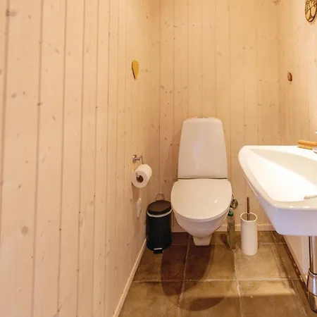 Feriehus Four-bedroom In Nykobing Sj