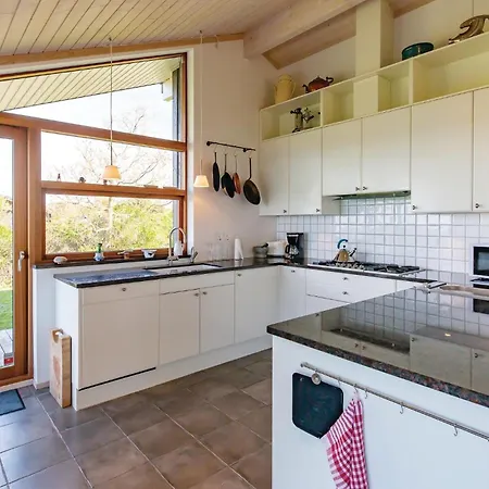 Feriehus Four-bedroom In Nykobing Sj *